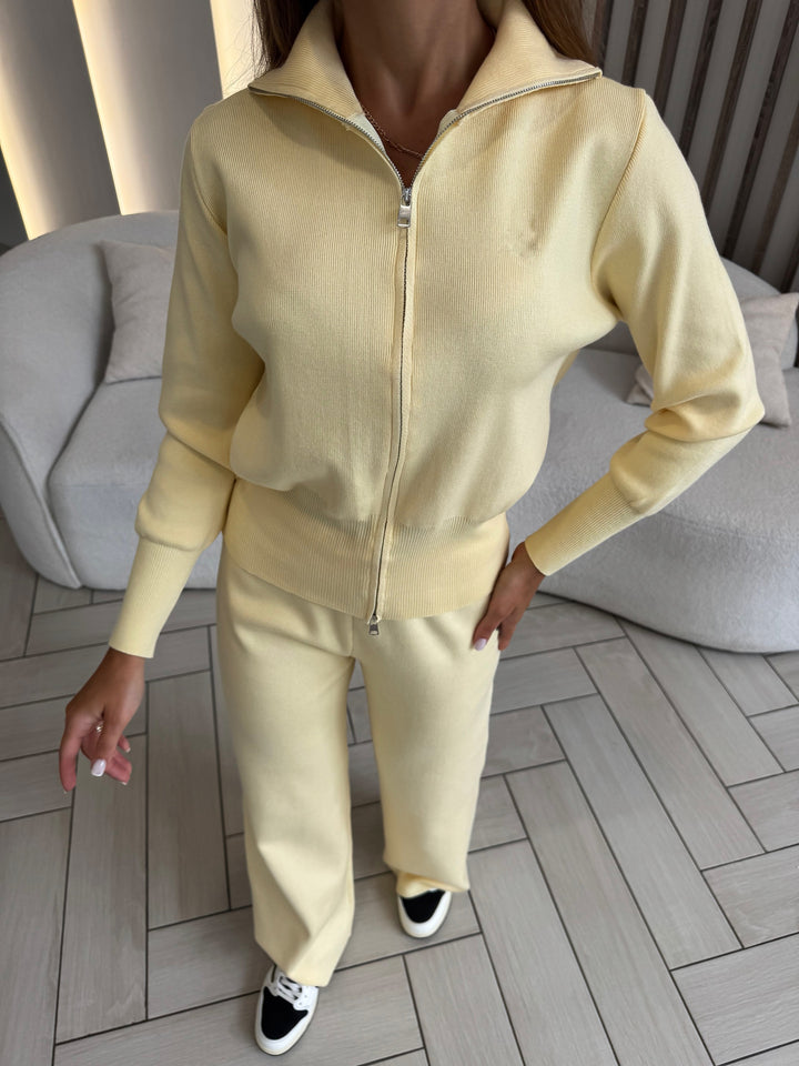 Damen Sportliches Zip-Hoodie und Weit geschnittene Hose mit elastischem Bund Drune