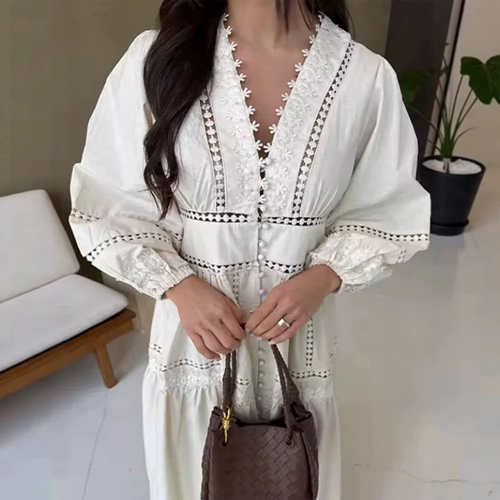 Damen Maxikleid im Boho‑Stil mit Spitzeneinsätzen, Knopfleiste und Ballonärmeln Drune