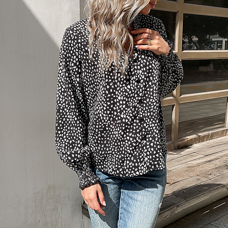 Damen Leichtfall-Bluse mit V-Ausschnitt, durchgehender Knopfleiste und gerüschten Manschetten Drune