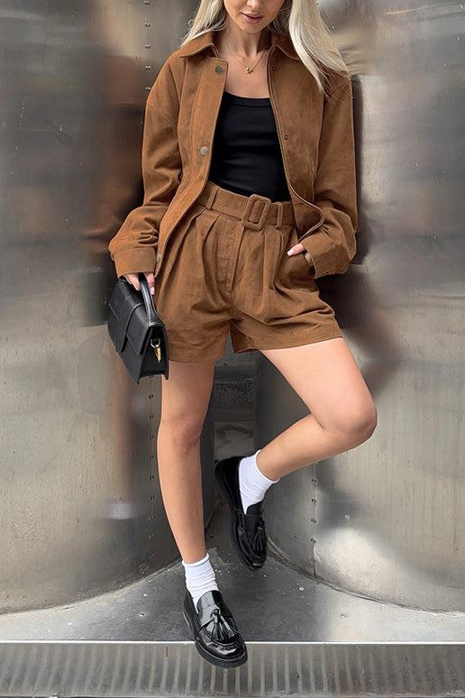 Drune | Lockere Braune Wildlederreversjacke und Shorts Zweiteiler Satz