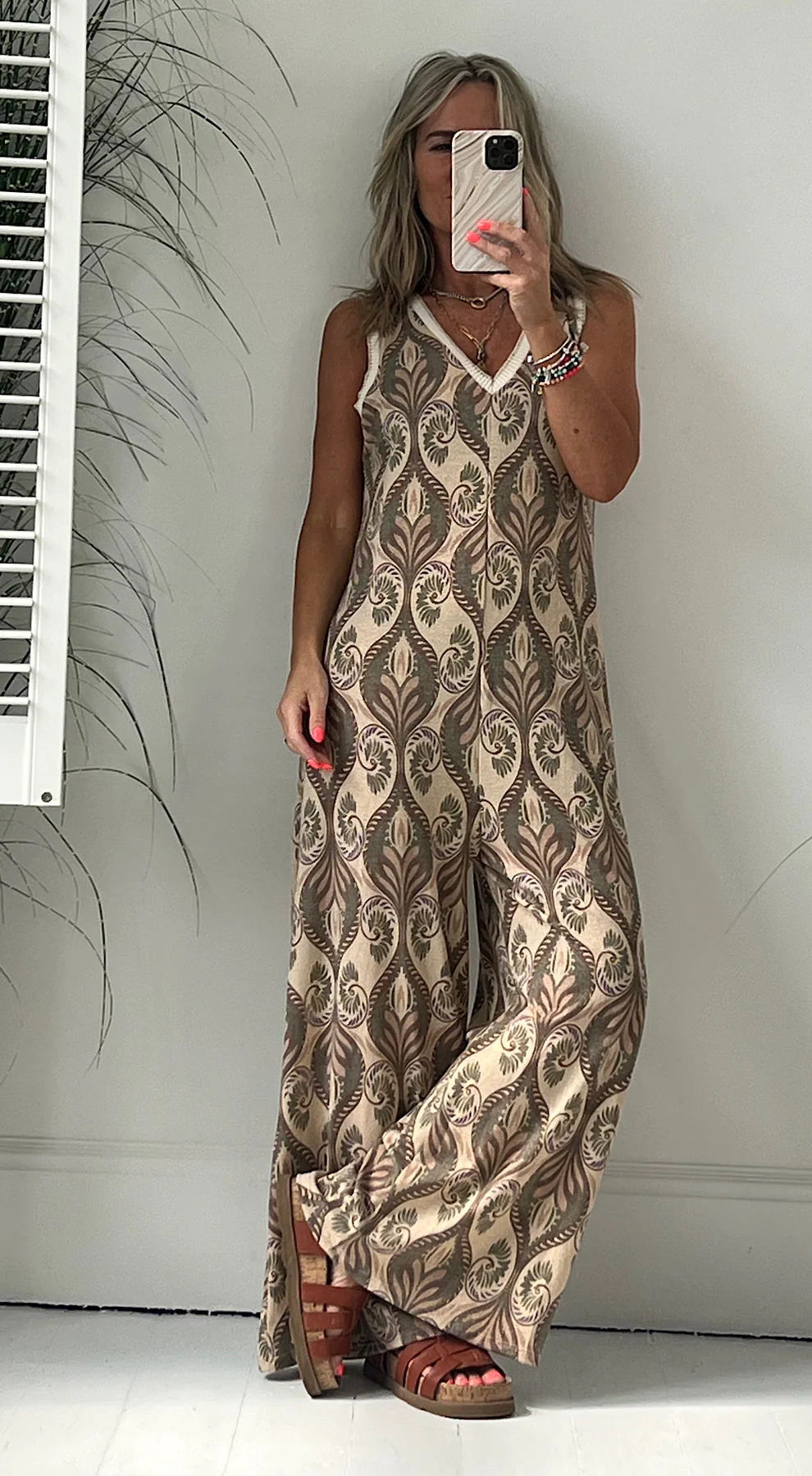 Damen Jumpsuit mit weitem Bein und elegantem Blattmuster Drune