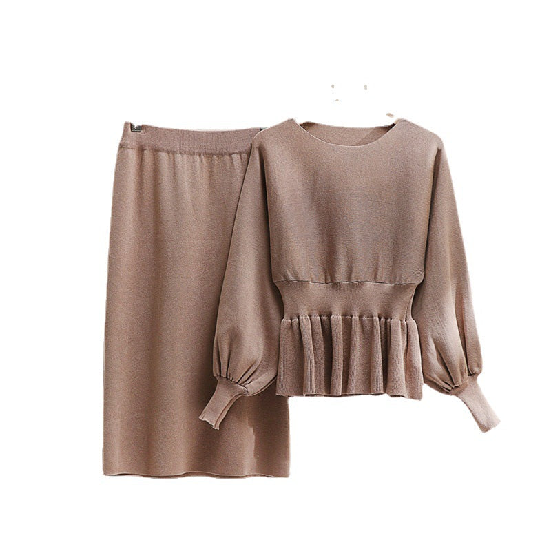 Damen modisches Strick-Loungewear-Set mit gerafftem Oberteil und midi Rock Drune
