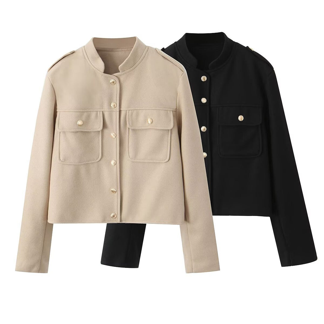 Damen nan kurz geschnittene militärische Wolljacke mit Stehkragen, Brustklappen und goldfarbenen Zierknöpfen Drune