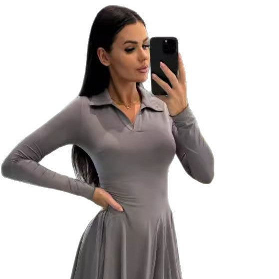 Damen Sportliches Polo-Kleid mit schwingendem Rock und langen Ärmeln Drune