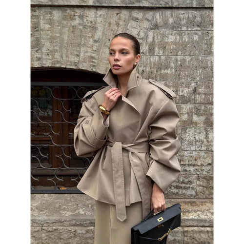 Damen Trenchcoat mit weitem Schnitt und modernem Gurt Drune