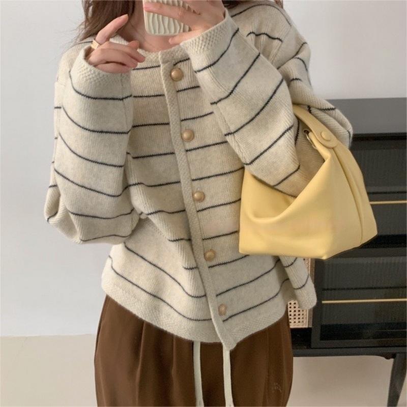 Damen gemütlicher Cardigan mit feinen Streifen und praktischen Taschen Drune