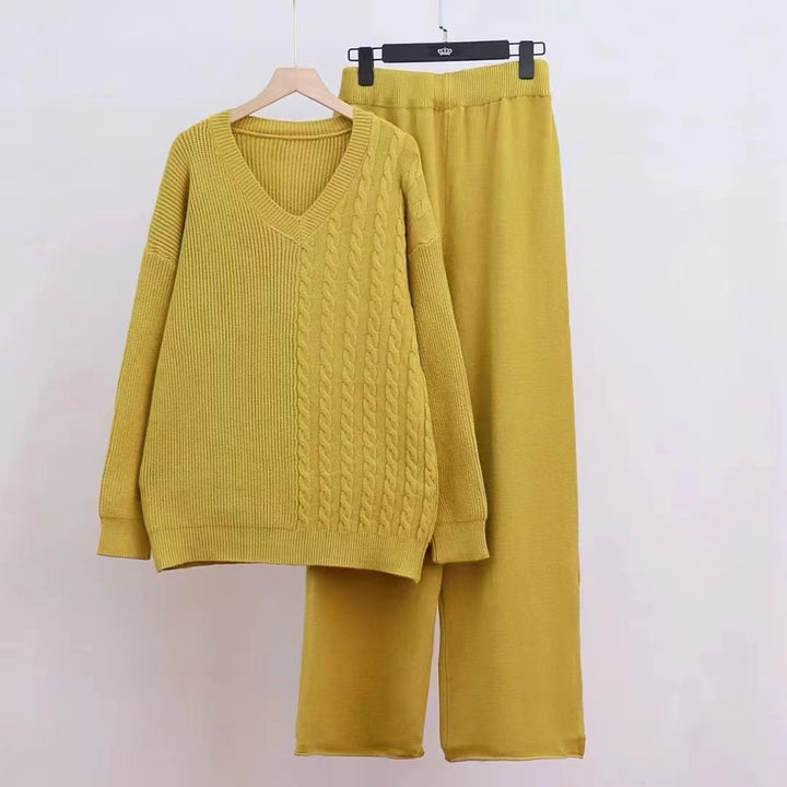 Damen Strickensemble mit feinem Zopfmuster und modernem Schnitt Drune