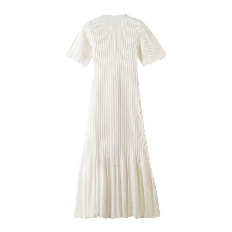 Damen knielanges Strickkleid mit eingeprägtem Muster und Knopfleiste Drune