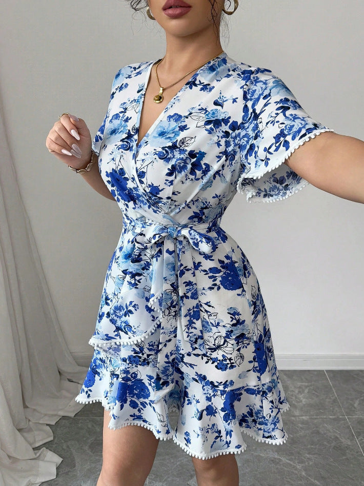Damen florales Wickelkleid mit Rüschendetails und Taillengürtel Drune