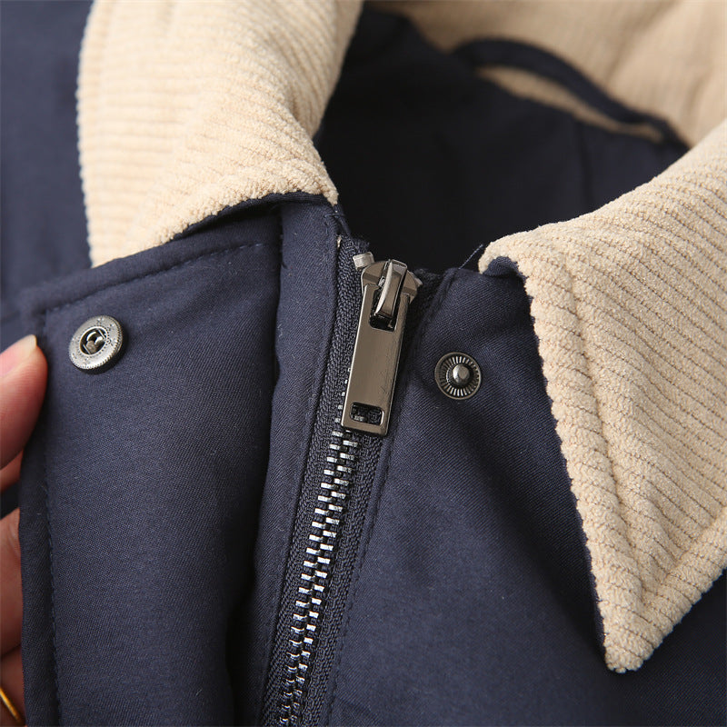 Damen nan kastige Kurzjacke mit Cordkragen, verdeckter Frontleiste und großen aufgesetzten Taschen Drune