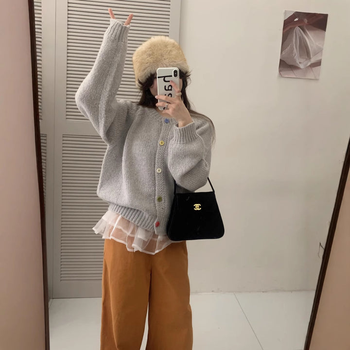 Damen Kuschelige Strickjacke mit bunten Knöpfen und lockerer Passform Drune