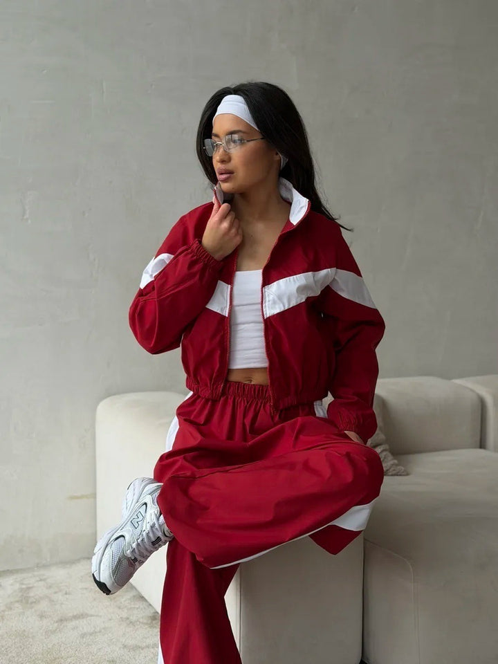 Damen Zweiteiliges Track-Set mit Cropped-Windjacke und weitem Jogger Drune