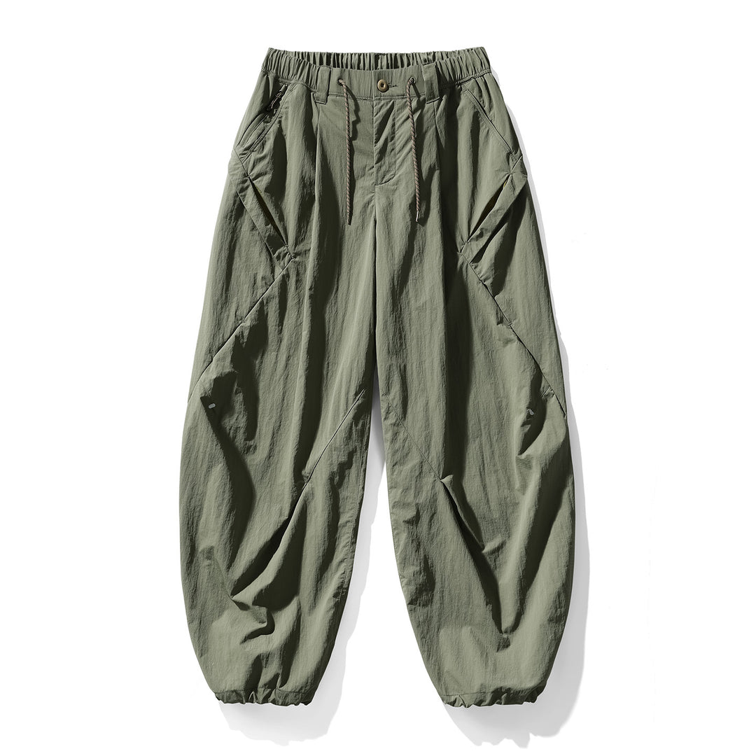 Herren Baggy-Cargohose mit asymmetrischen Eingriffstaschen, Tunnelzugbund und elastischen Knöchelabschlüssen Drune