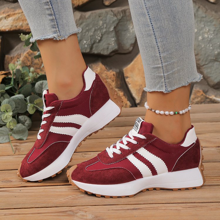 Damen Retro-Runner im Vintage‑Stil mit Velours- und Meshmix sowie profilierter Gumsohle Drune