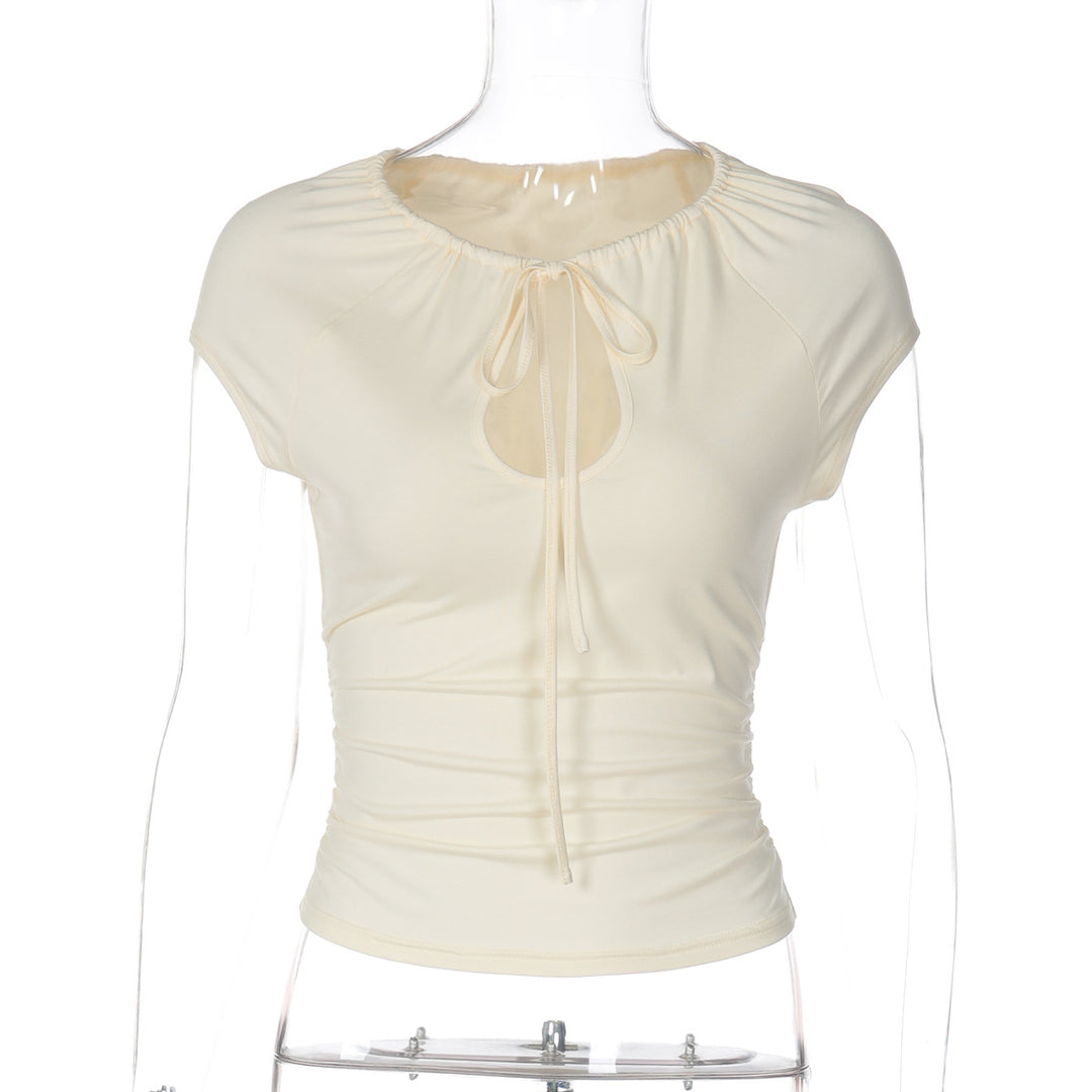 Damen figurbetontes Kurzarmshirt mit Dekolleté und Raffung Drune