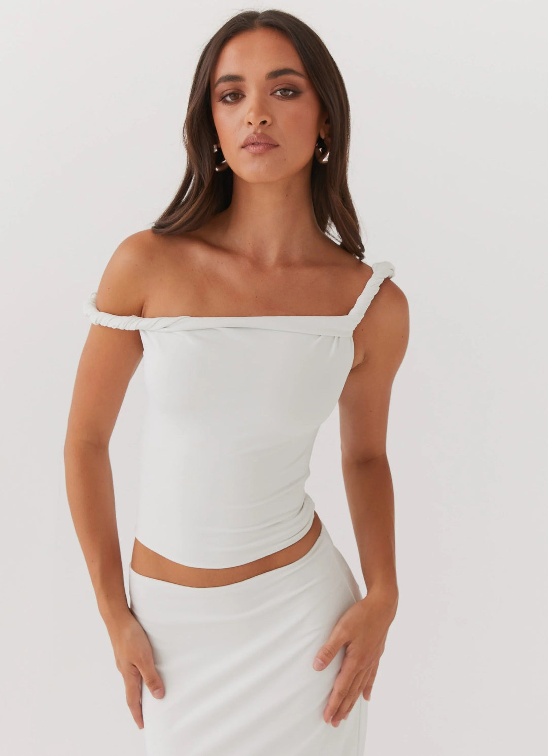 Damen Off-Shoulder Crop-Top mit modischen Raffungselementen Drune