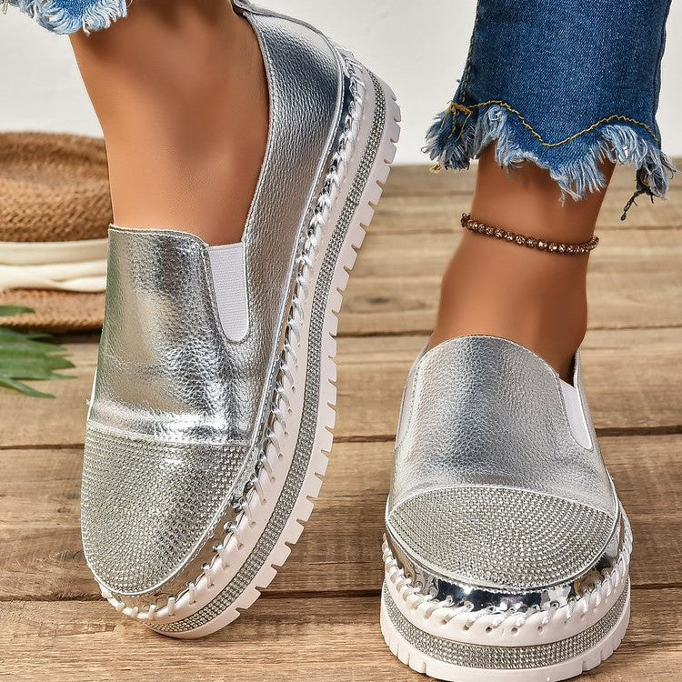 Damen Slip-On Plateau-Sneaker mit glitzerverzierter Zehenkappe und geflochtener Sohlendetails Drune