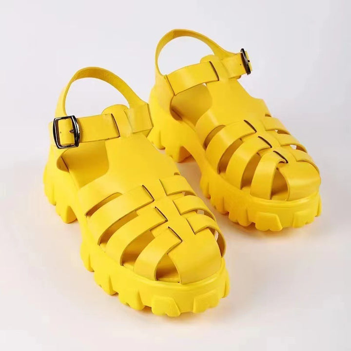 Damen  robuste Plateau-Sandalen mit mehreren Zier- und Komfortriemen, verstellbarer Metall-Schnalle und profiliertem Traktorabsatz Drune