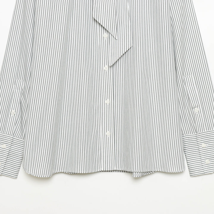 Damen nan gestreifte Bluse mit Schluppe, verdeckter Knopfleiste und Oversize-Schnitt Drune