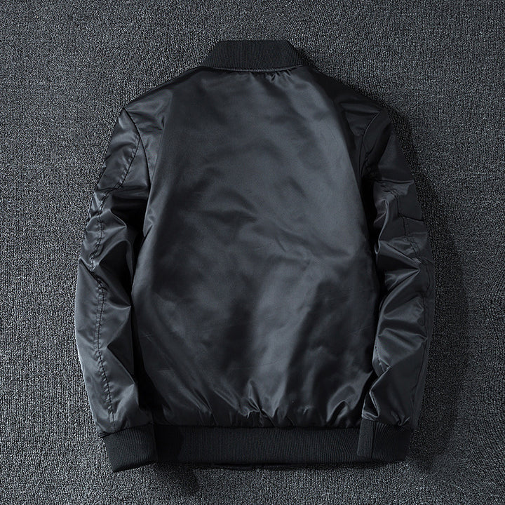 Männermode  bestickte Patch Satin-Optik Bomberjacke mit gerippten Besätzen und Utility-Ärmel-Tag Drune
