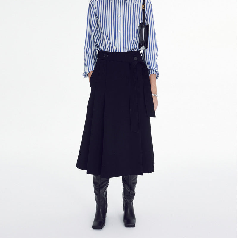 Damen Elegante Bluse mit feinen Streifen und modischer Knopfleiste Drune