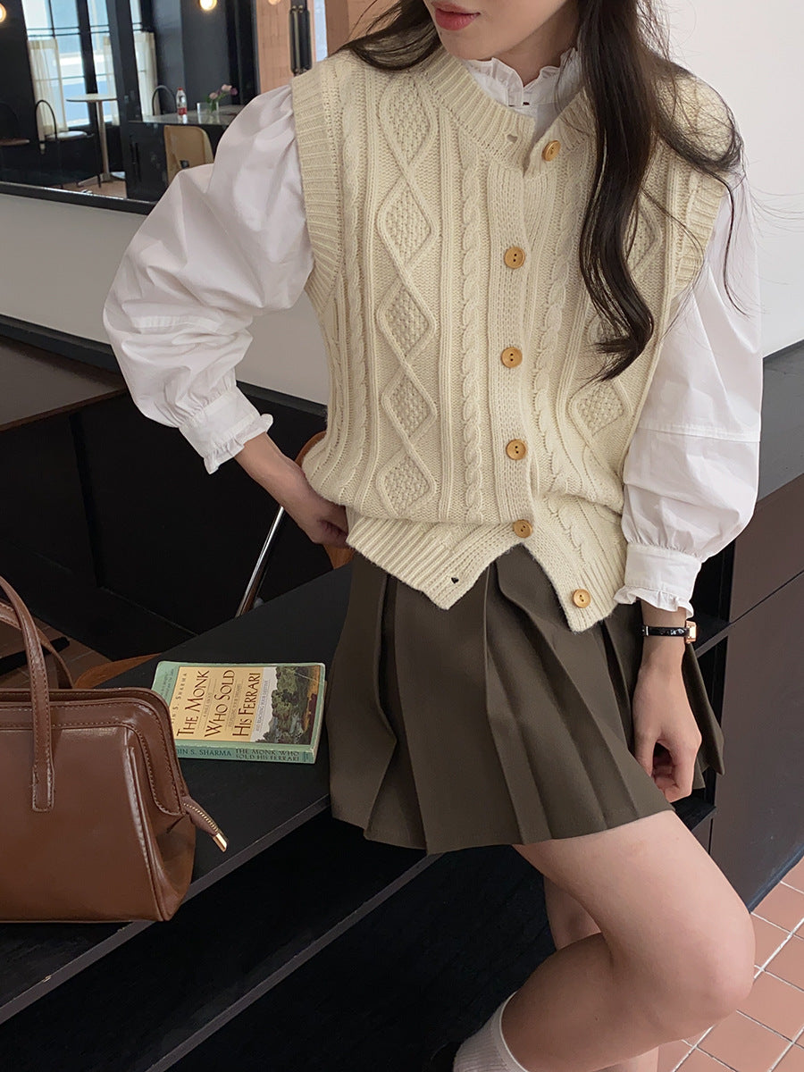 Damen Strickweste mit dekorativen Knopfdetails Drune