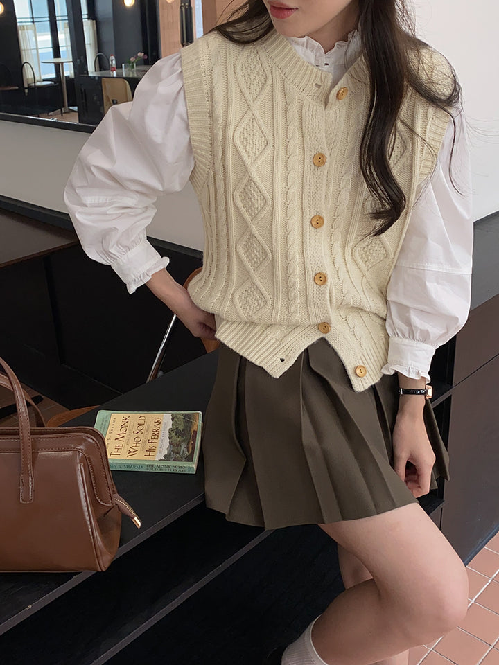 Damen Strickweste mit dekorativen Knopfdetails Drune