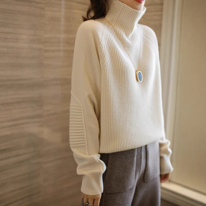 Damen Rollkragenpullover aus feinem Rippstrick mit Raglanärmeln und legerer Silhouette Drune
