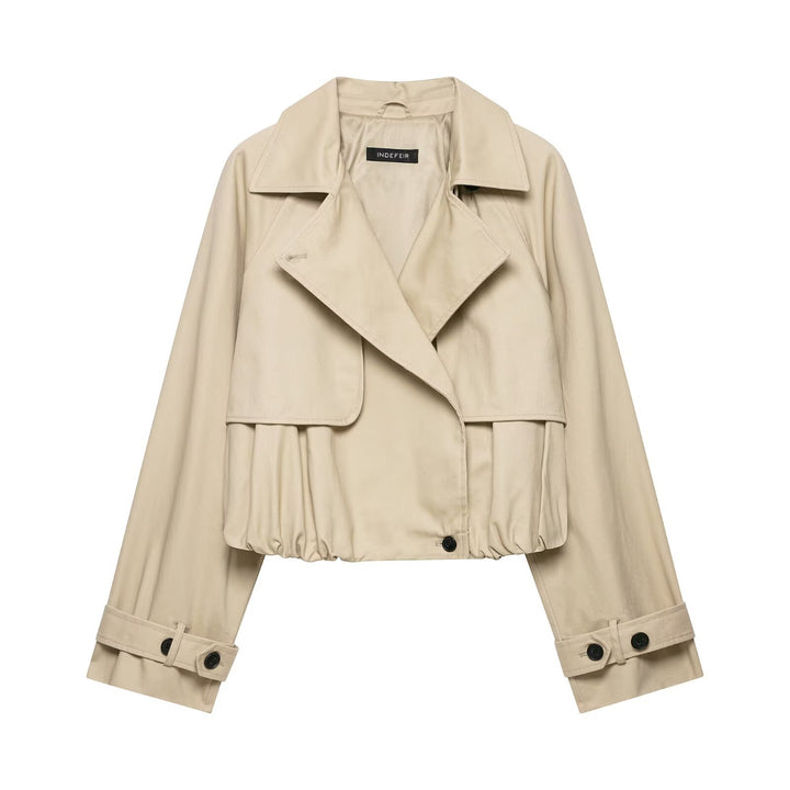 Damen 60+ Cropped Trenchblouson mit Cape‑Detail und Tunnelzugsaum Drune