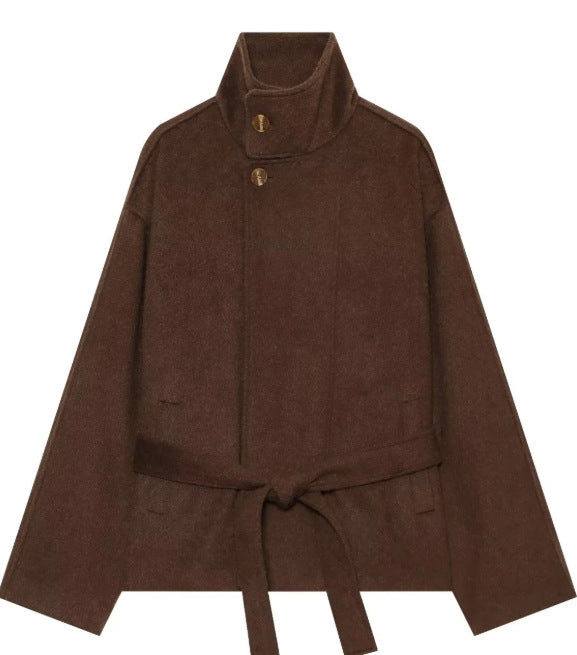 Damen Kurzer Wollmix‑Capecoat mit hohem Stehkragen, verdeckter Knopfleiste und Taillenbindegürtel Drune