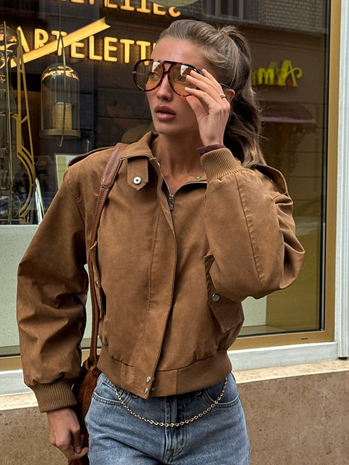 Damen Kurz geschnittene Bomberjacke aus Velourslederoptik mit Rippbündchen Drune