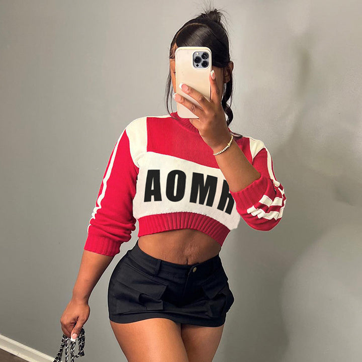 Damen Kurzgeschnittenes Cropped-Strickshirt mit hohem Rollkragen und kontrastierendem Logo Drune