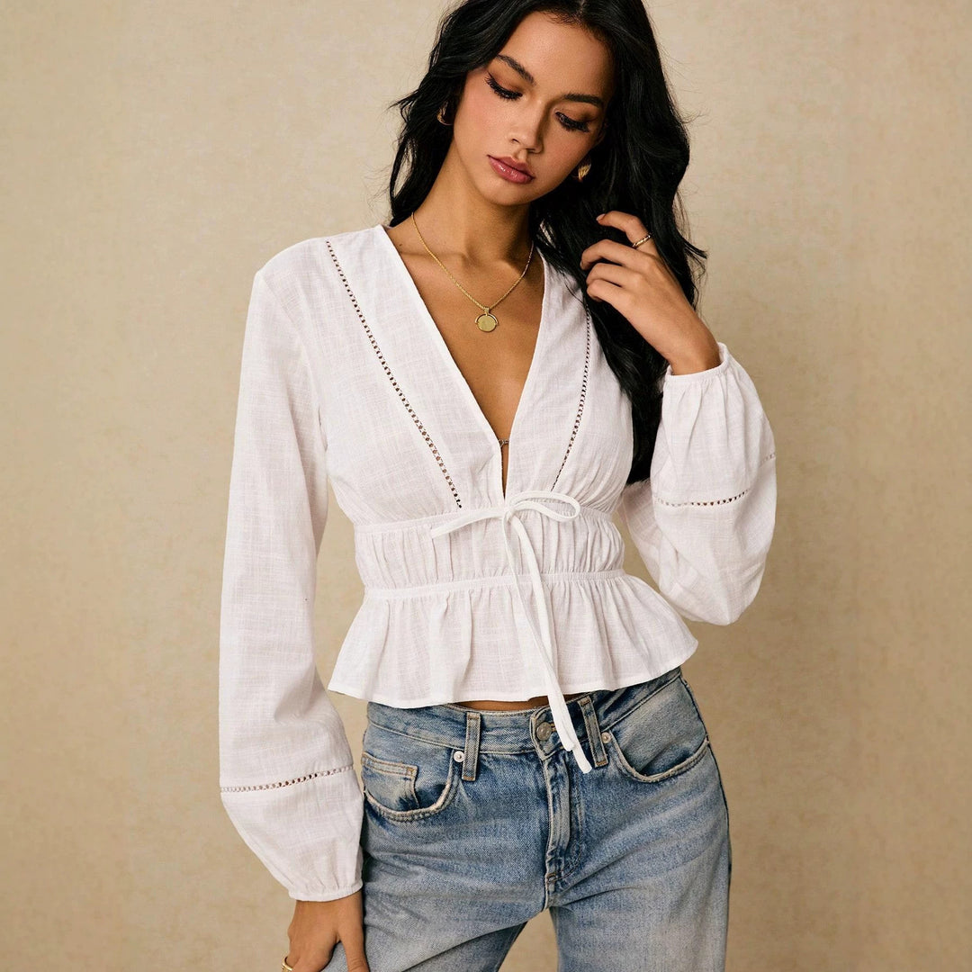 Damen Bluse mit tiefem V‑Ausschnitt, Kordel‑Taillenband und Volant Drune