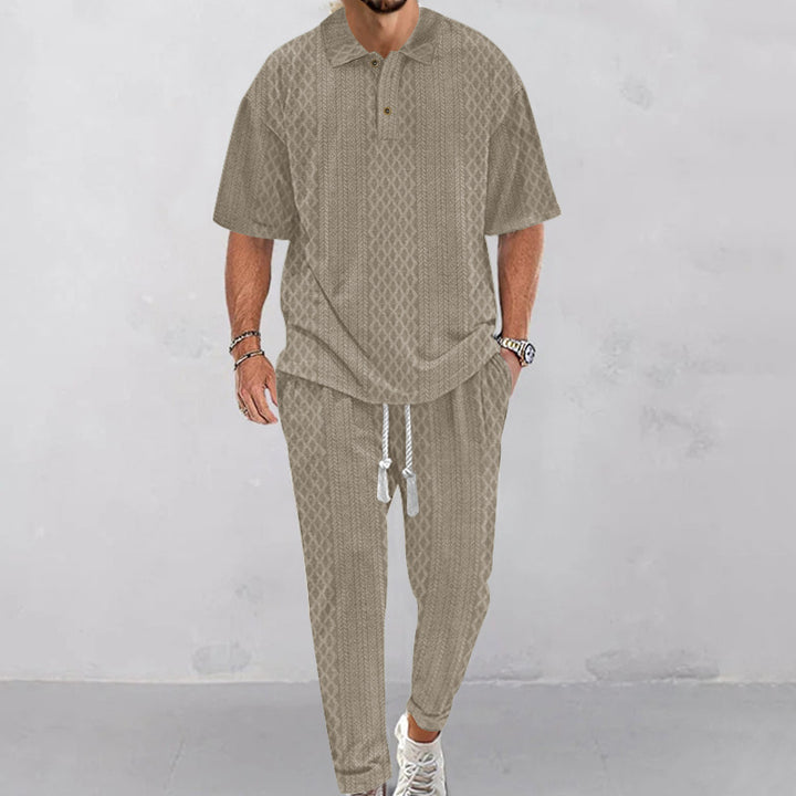 Herren gestricktes Freizeit-Set mit Polokragen und Tunnelzug-Jogginghose Drune