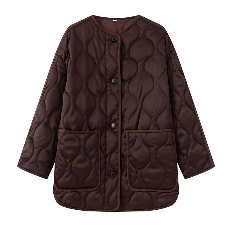 Damen Longline-Steppjacke mit Rundhals, Knopfleiste und aufgesetzten Taschen Drune