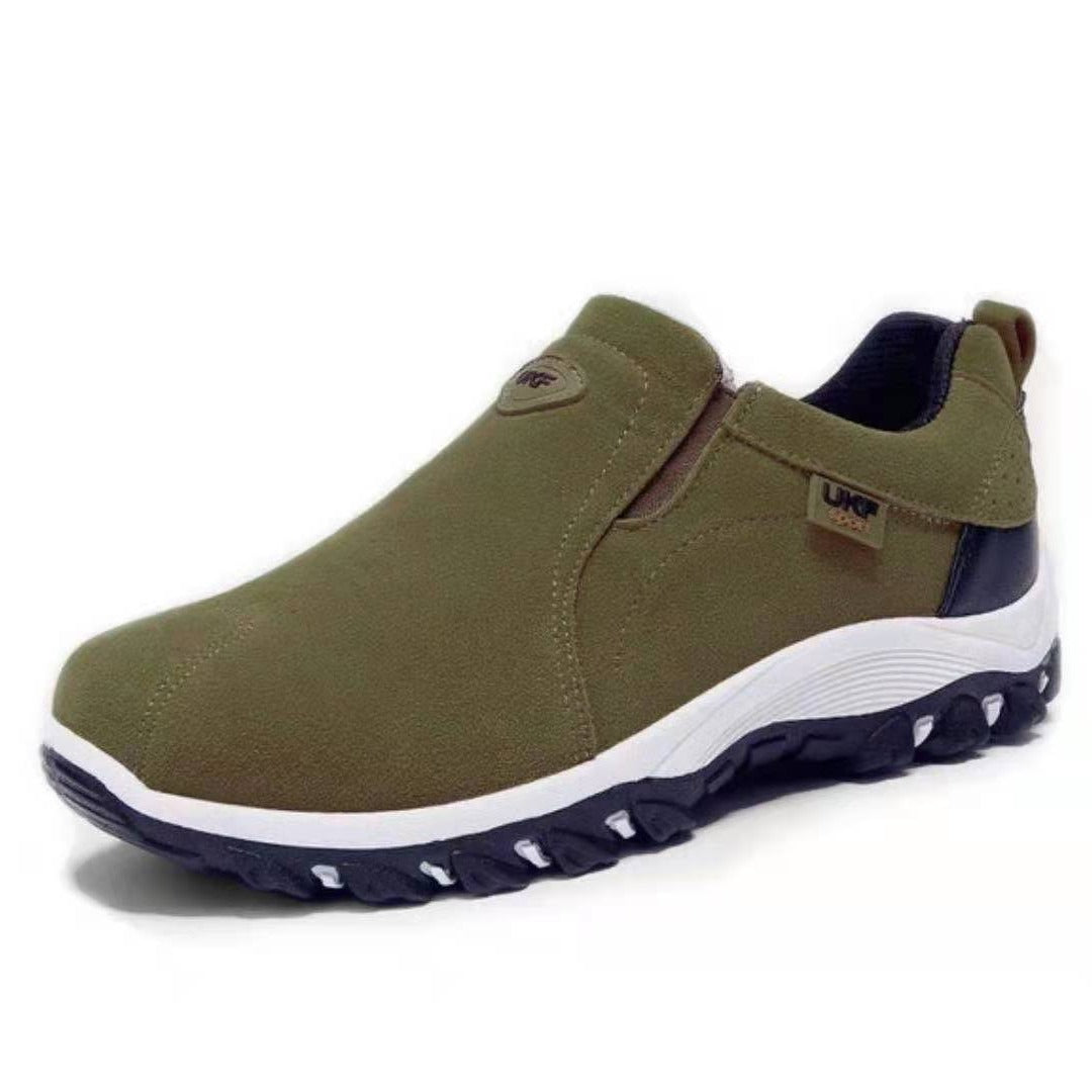 Herren nan robuste Slip-On-Sneaker aus Velourslederoptik mit elastischen Einsätzen und profilierter Gummilaufsohle Drune