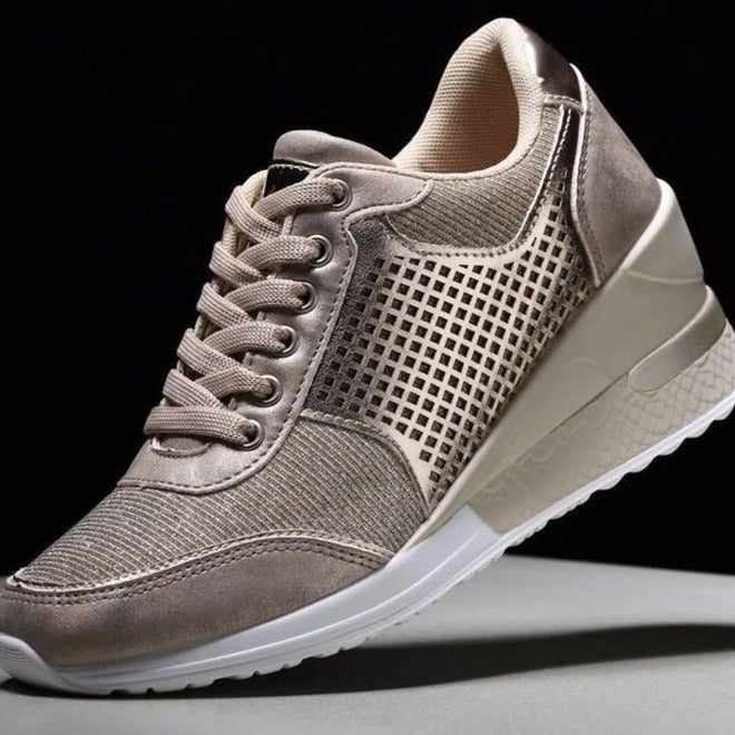 Damen Keil-Sneaker mit atmungsaktiver Mesh-Seitenfläche und gepolstertem Komfortfußbett Drune