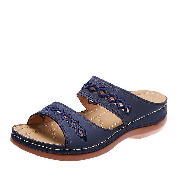 Damen Bequeme Leder-Sandalen mit dekorativem Lochmuster Drune