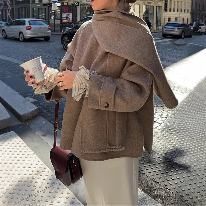 Damen modische Freizeitjacke aus hochwertigen Materialien mit praktischem Revers Drune