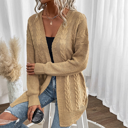 Damen Grobstrick Cardigan mit elegantem Zopfmuster und modernen Akzenten Drune
