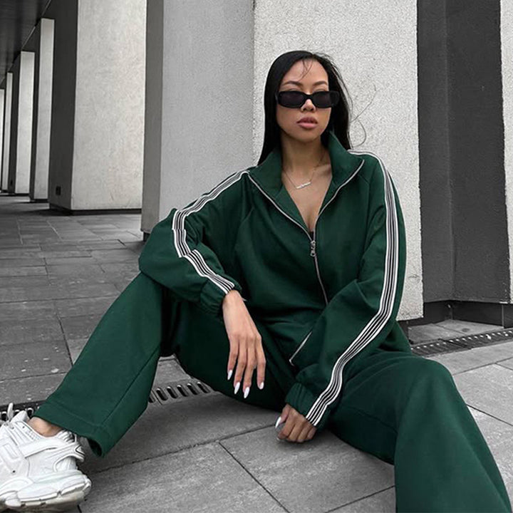 Damen Oversized Velours-Trainingsjacke mit markanten Kontraststreifen und geripptem Stehkragen Drune