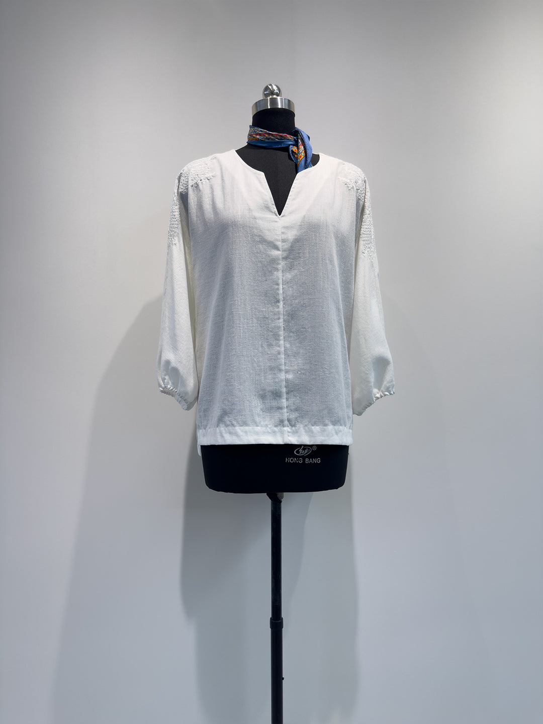 Damen bestickte V-Ausschnitt Bluse Drune