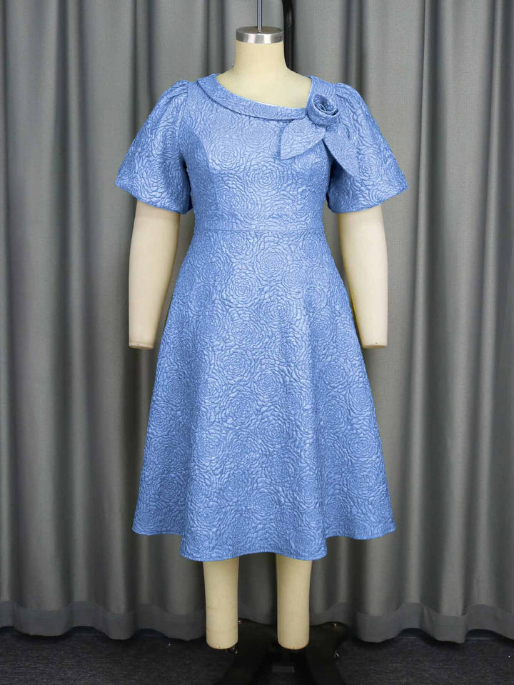 Damen Kleid mit elegantem Blumendruck und dekorativer Schleifenverzierung Drune