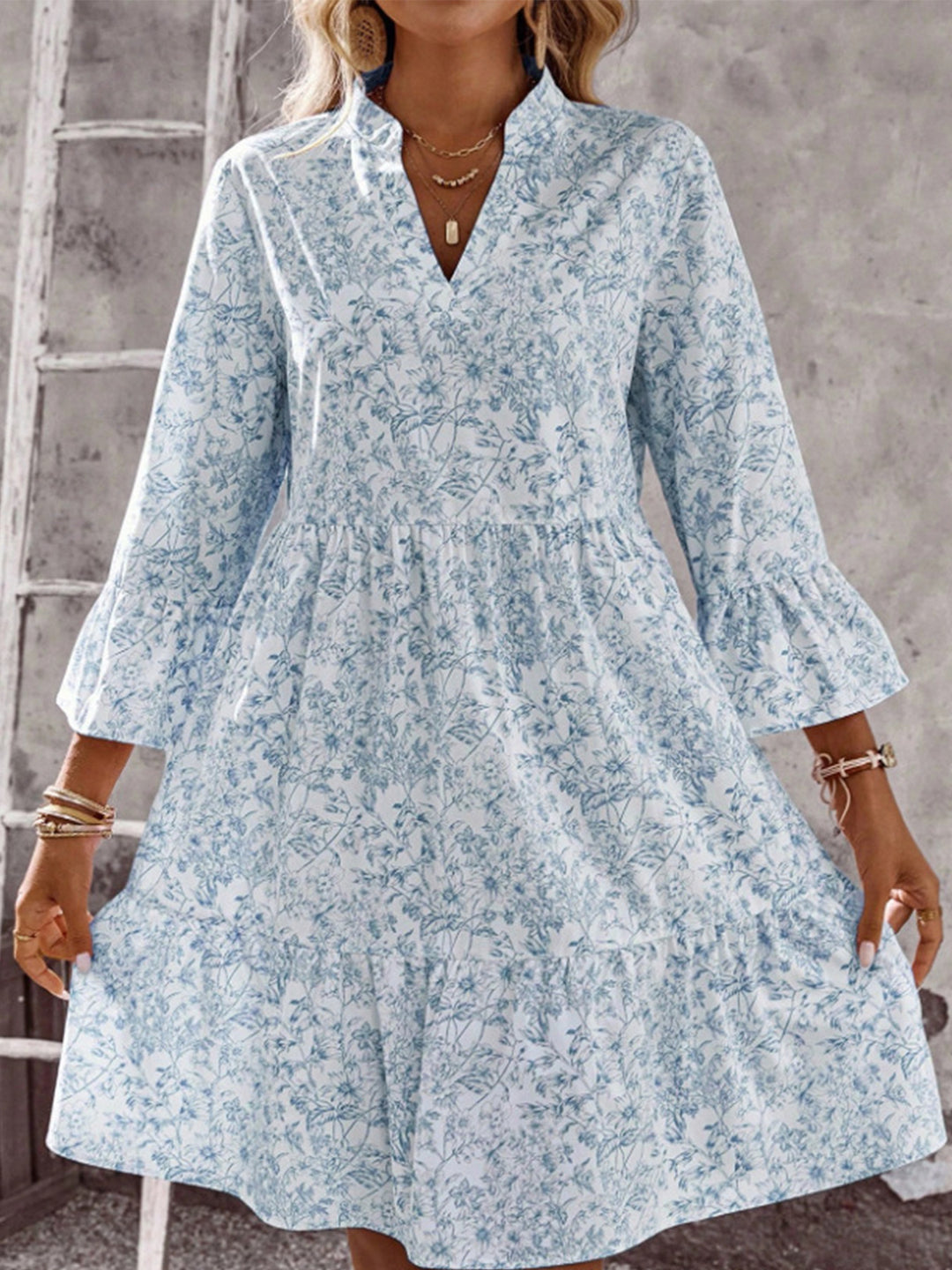 Damen Leichtes Viskose-Tunikakleid mit Blumenprint V-Ausschnitt und Volantärmeln Drune