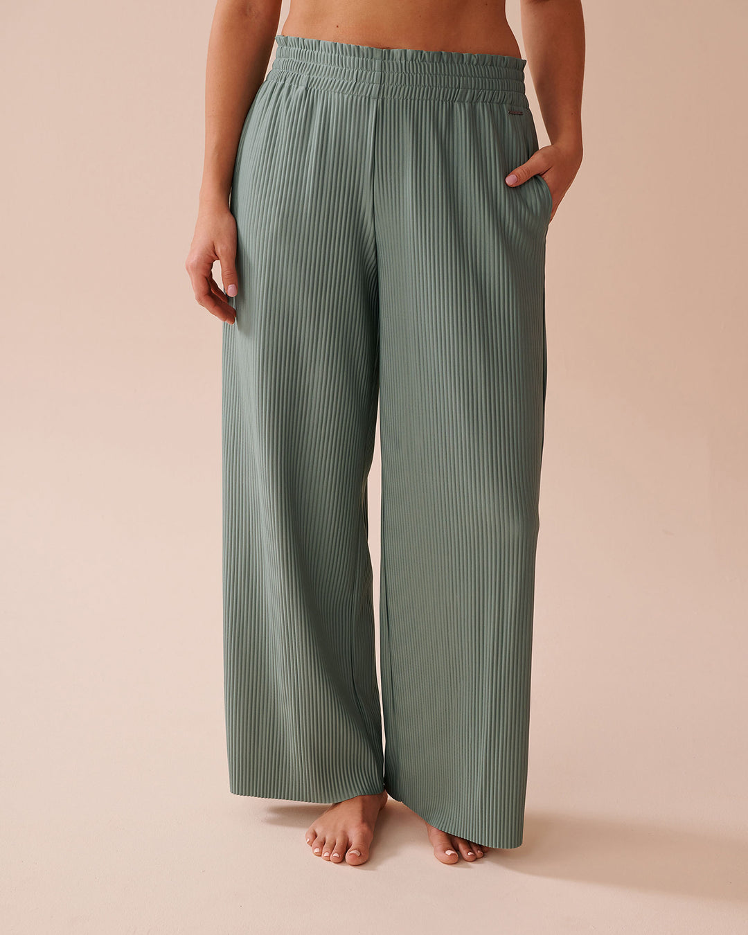 Damen Weite Plissee‑Loungehose mit elastischem Smokbund, Seitentaschen und fließender Palazzo‑Silhouette Drune