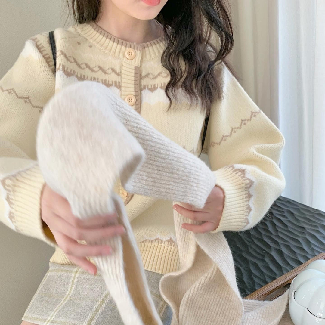 Damen Strickjacke mit kunstvollem Muster Drune