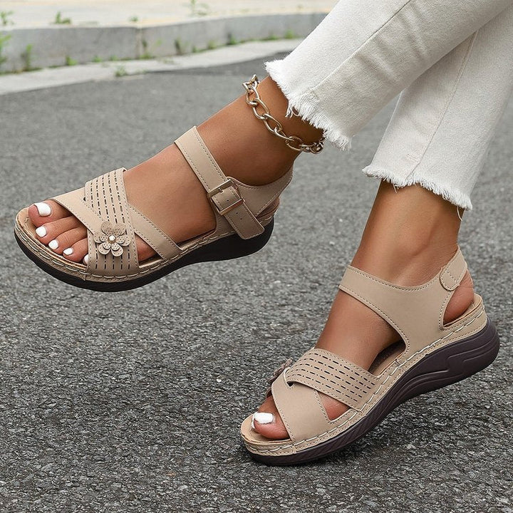 Damen Elegante Sandalen mit verstellbaren Riemen und ergonomischem Fußbett Drune