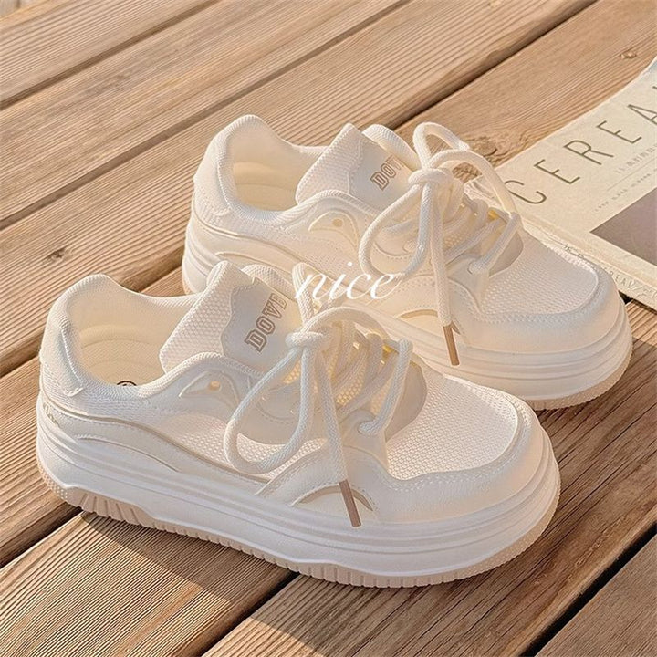 Damen Minimalistische Platform-Sneaker mit gepolstertem Komfortkragen und profilierter Wedgesohle Drune