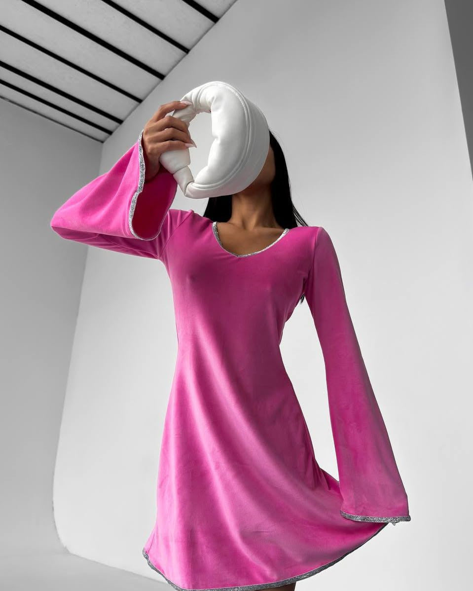 Damen Samt-Minikleid mit ausgestellten Glockenärmeln und Strassbesatz Drune