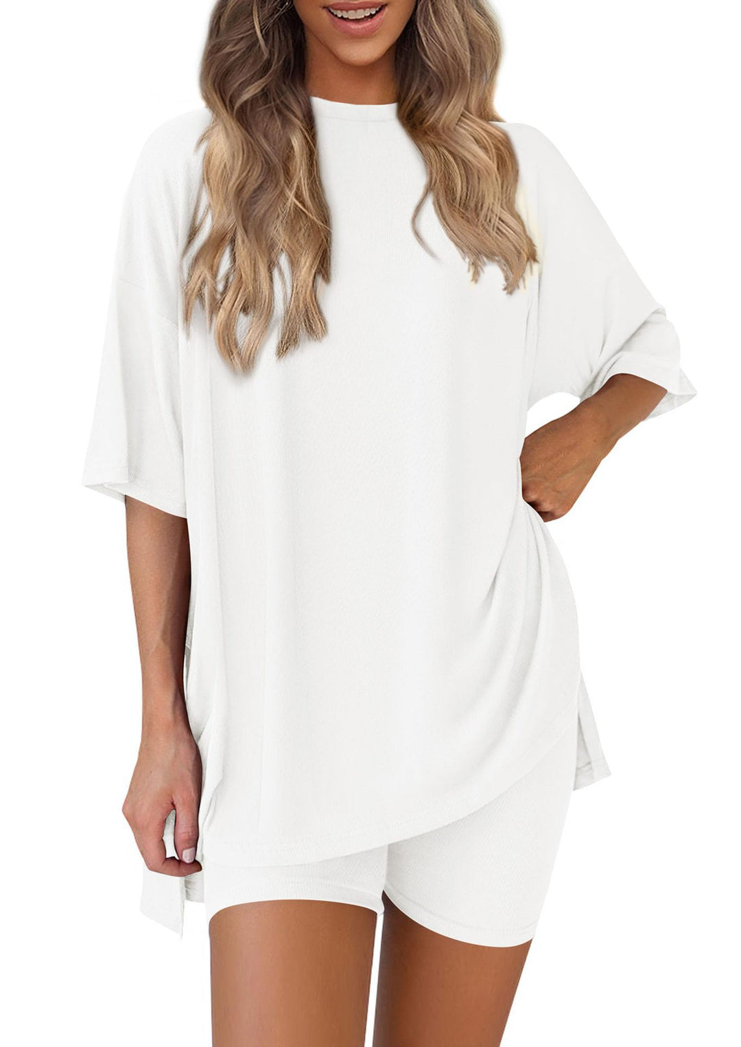 Damen Bequeme Oversized T-Shirt mit Seitenschlitzen Drune